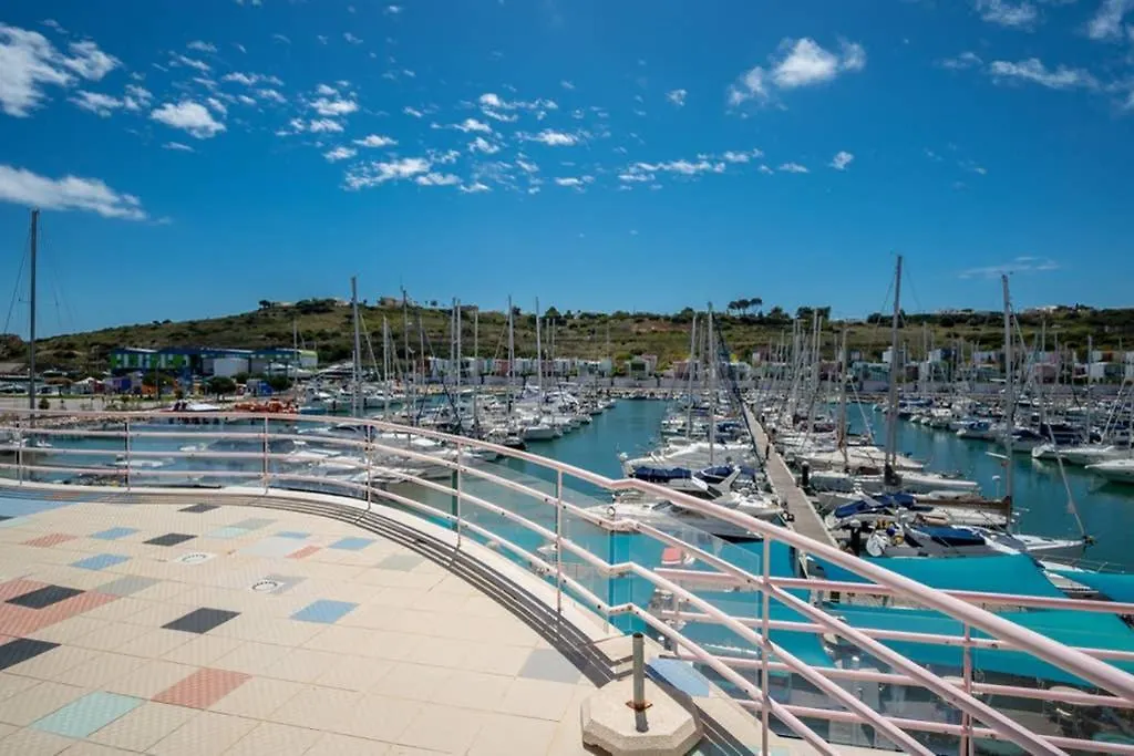 Marina Design T2 Apartment Albufeira