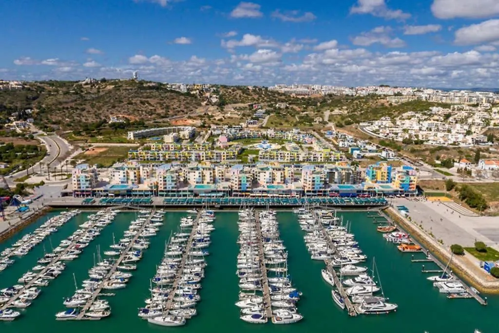 Marina Design T2 Apartment Albufeira 0*,  Portugal
